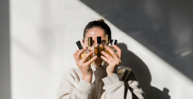Jak wybrać idealne perfumy na co dzień? Poradnik dla początkujących
